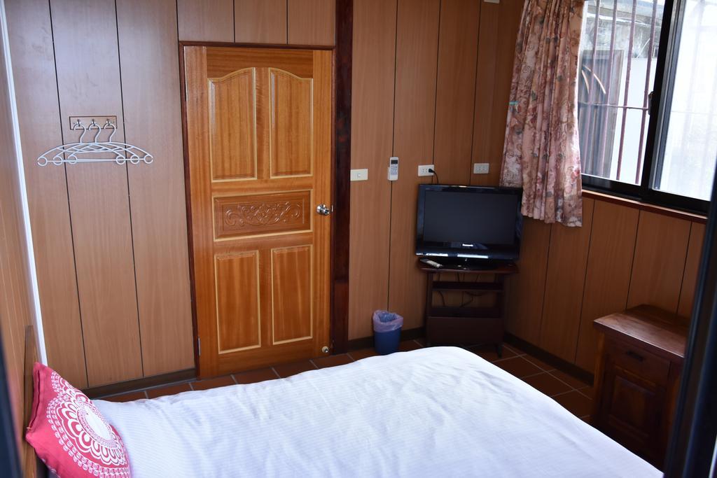 Shi-Jia B&B Jiufen Bagian luar foto